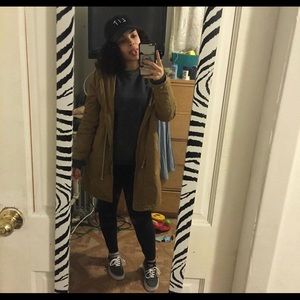 Meet your Posher, Aliyah